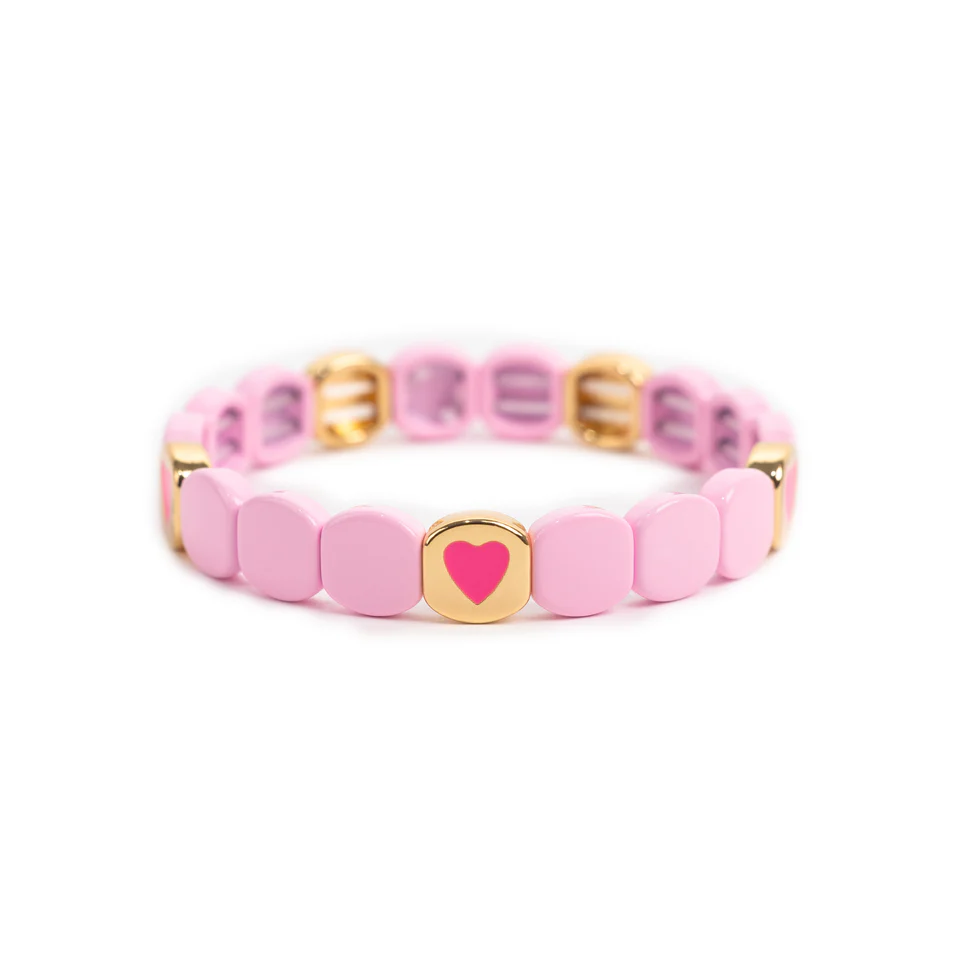 Bracelet élastique en perles nid d'abeille rose pâle / cœur rouge
